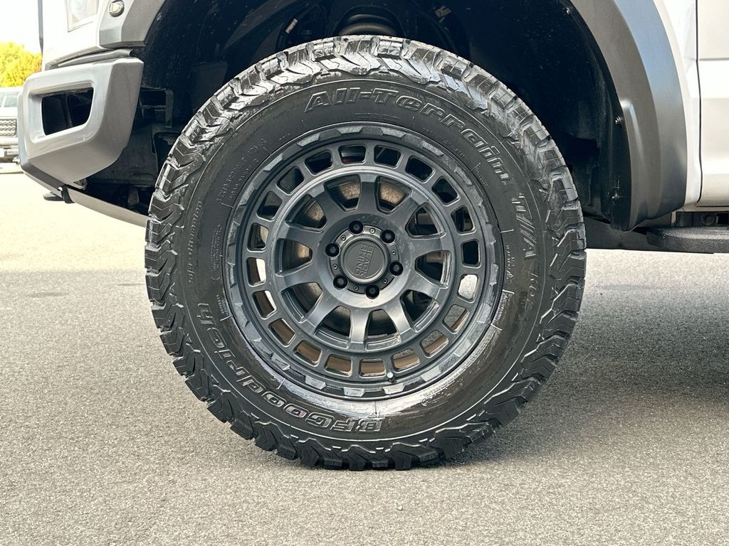 Thumbnail: 2020 Ford F-150 - 5