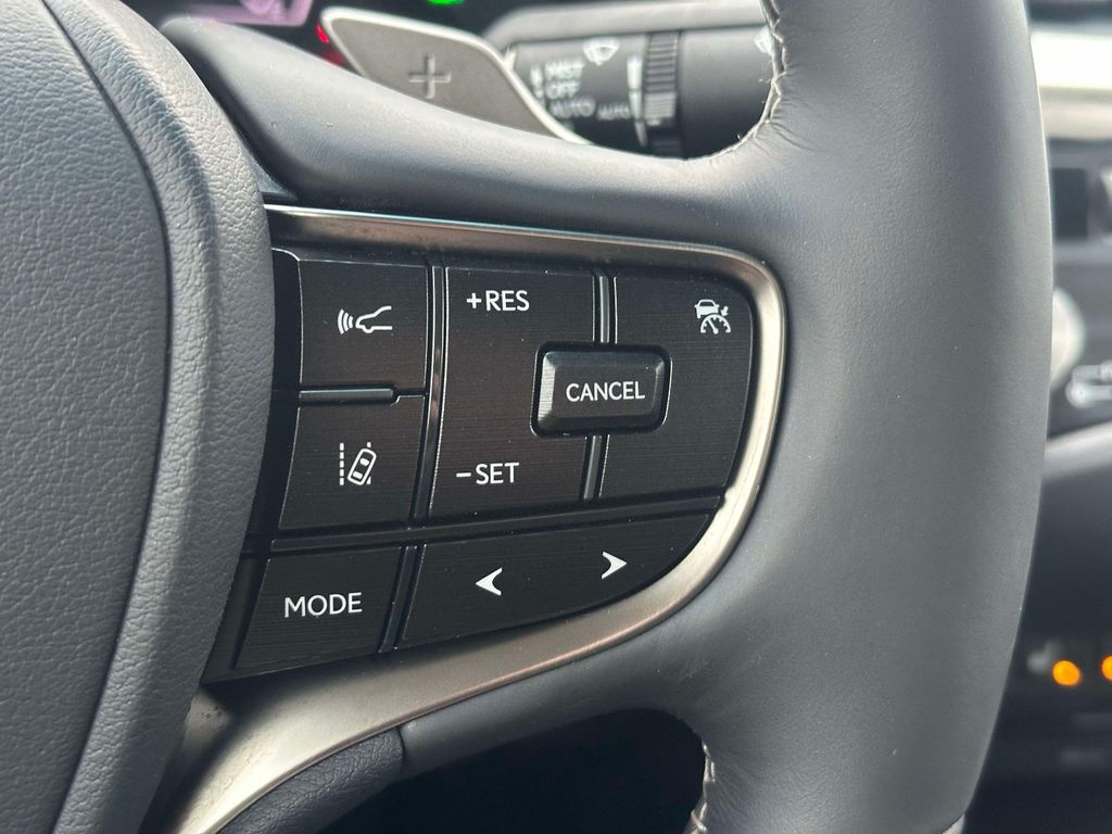 used 2021 Lexus ES car, priced at $34,495