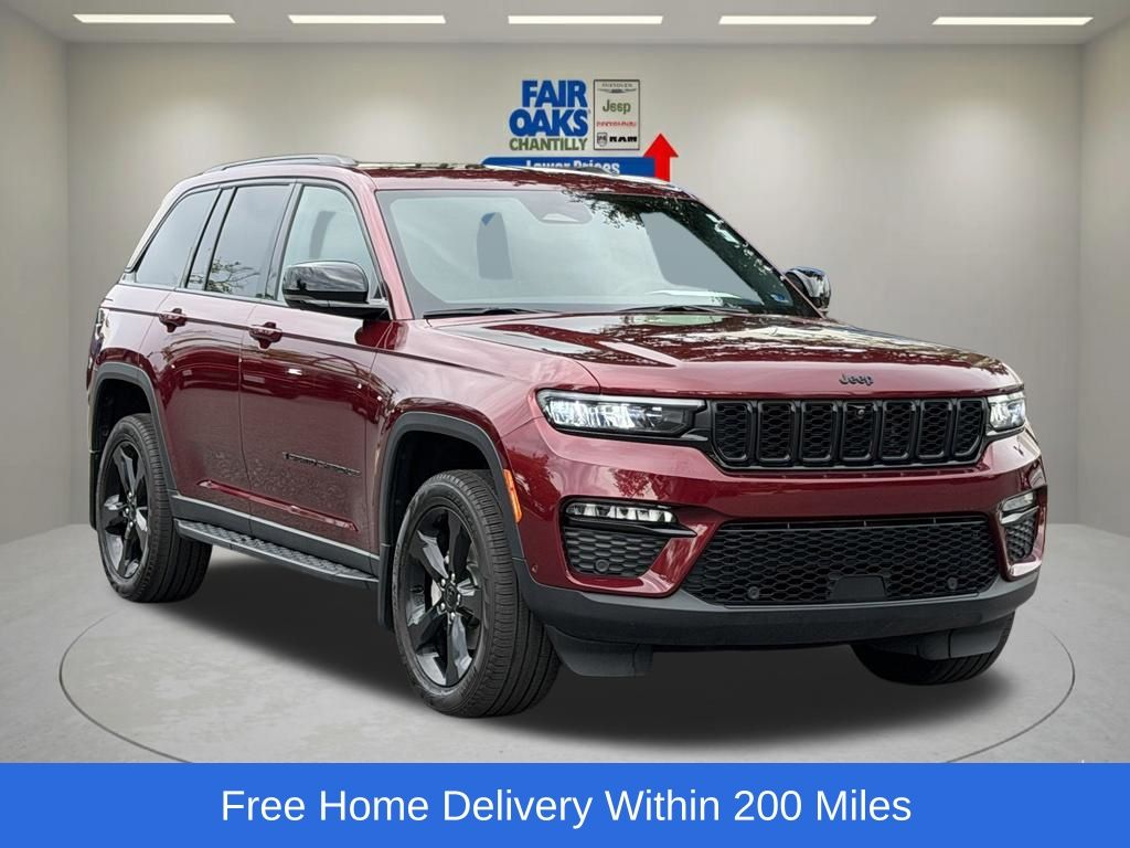 Velvet Red Pearlcoat 2024 Jeep Grand Cherokee SUV / Crossover Four-Wheel Drive 8-Speed Automatic