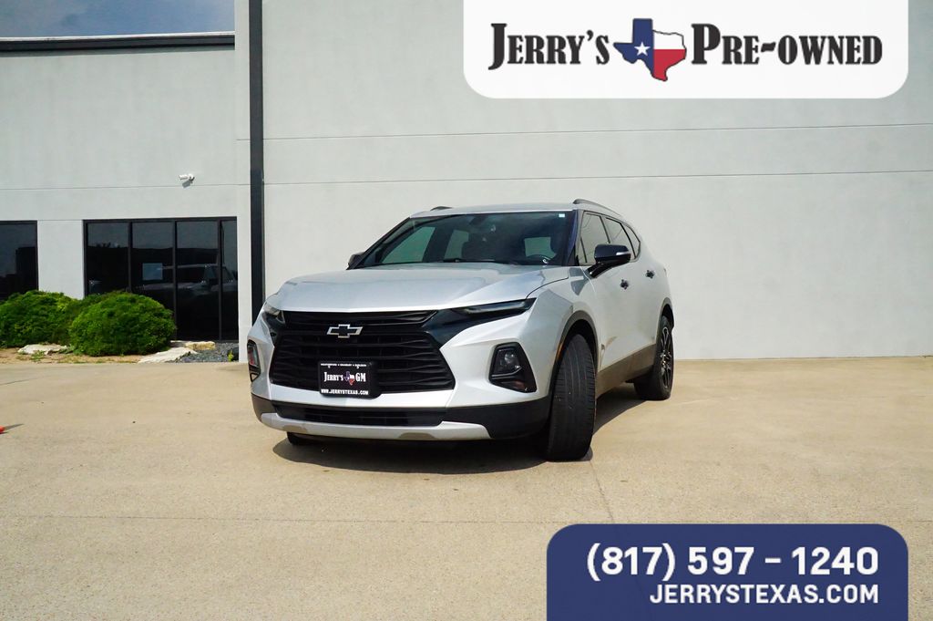 Silver Ice Metallic 2020 Chevrolet Blazer 2LT FWD SUV / Crossover Front-Wheel Drive 9-Speed Automatic