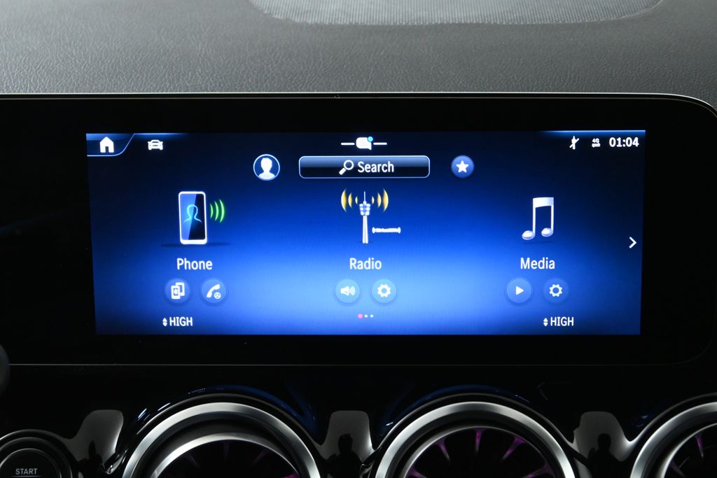 Thumbnail: 2025 Mercedes-Benz GLA - 21