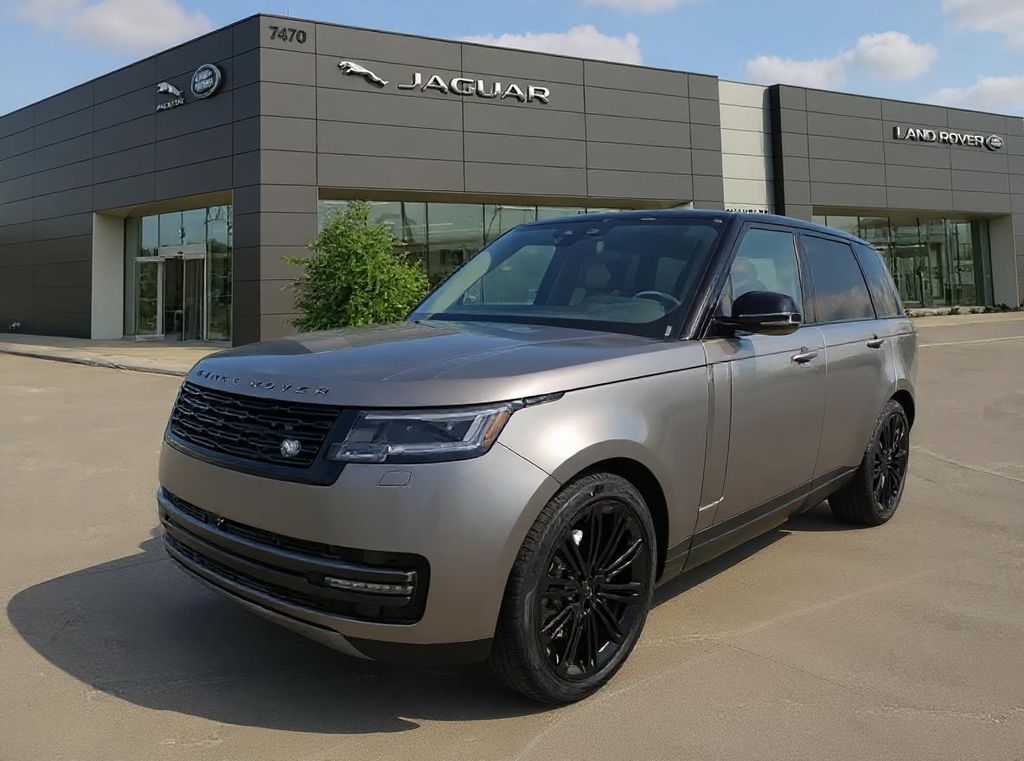 Thumbnail: 2026 Land Rover Range Rover - 1