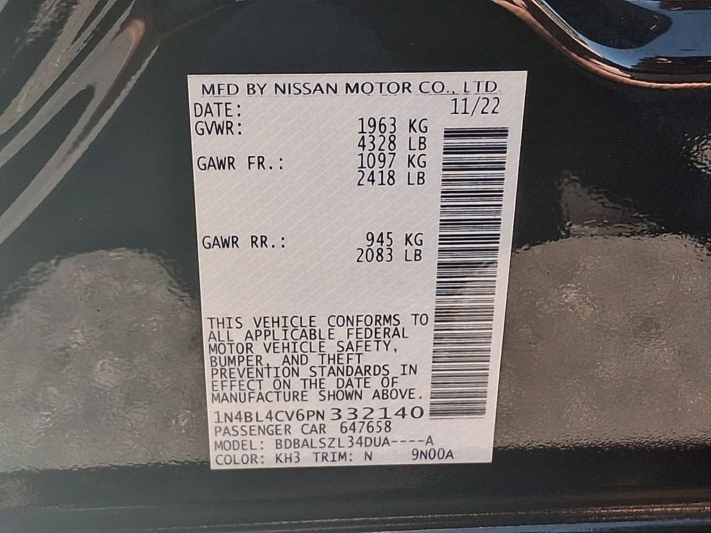 2023 Nissan Altima 2.5 SR Black at South Hills Kia