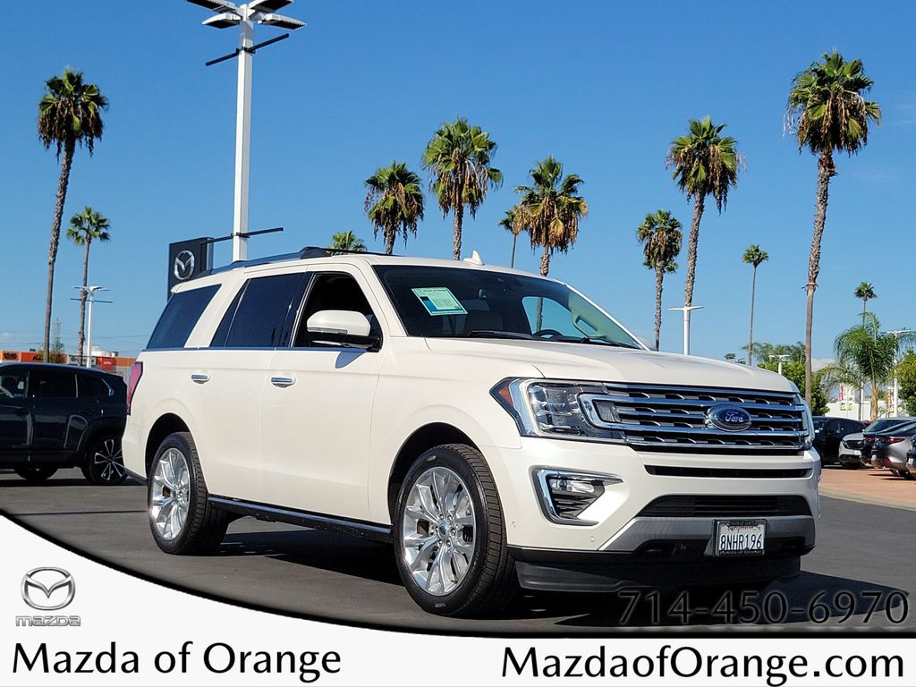 White Platinum Metallic Tri-Coat 2019 Ford Expedition SUV / Crossover Four-Wheel Drive Automatic