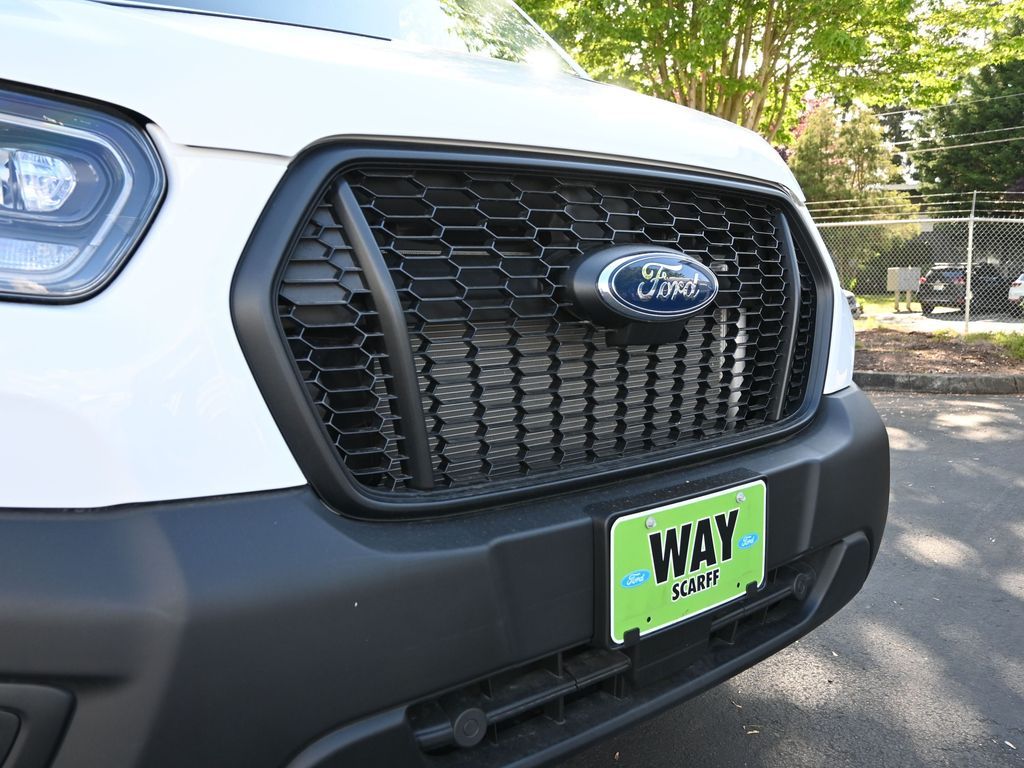 2025 Ford Transit 250