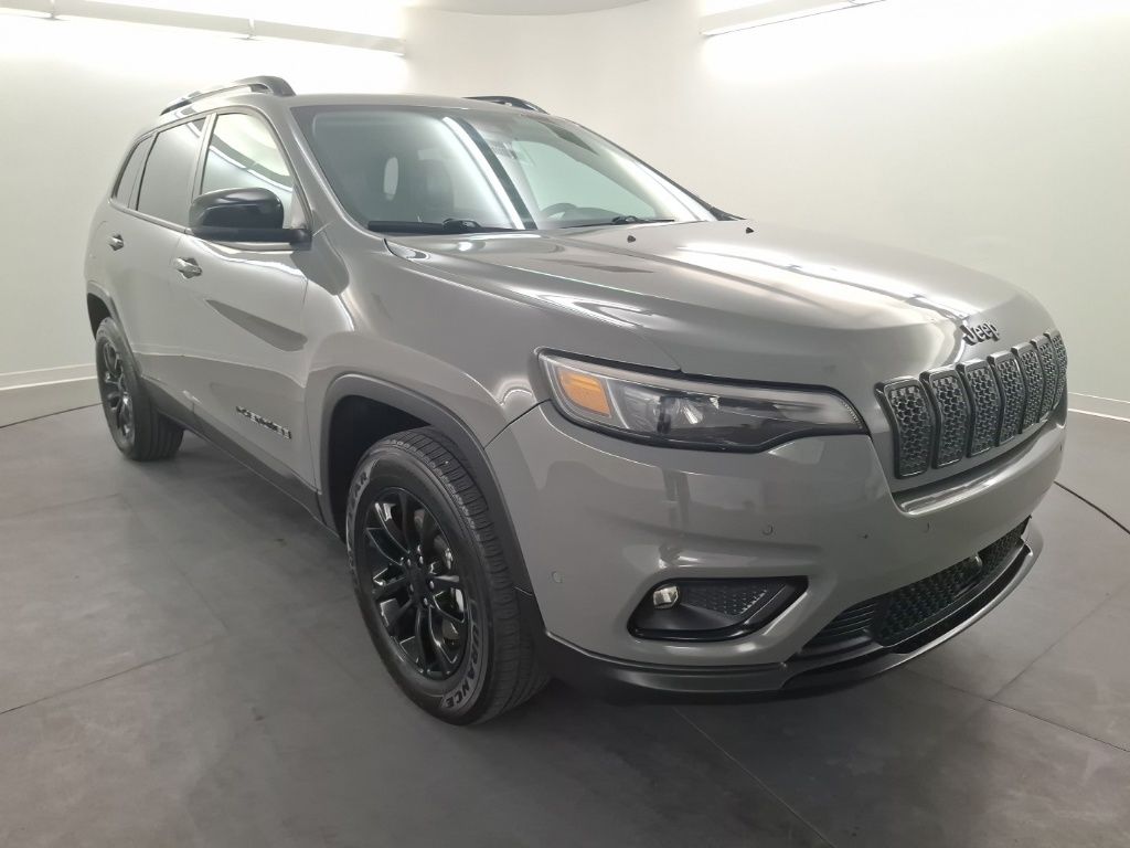 2023 Jeep Cherokee Altitude