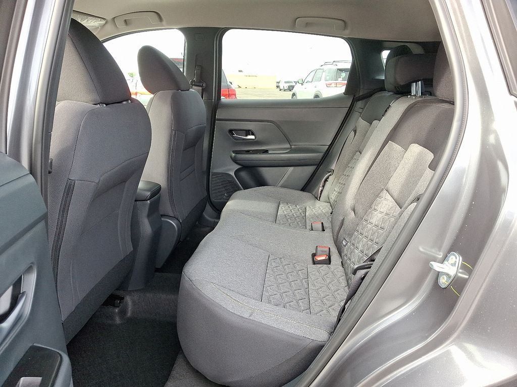 Thumbnail: 2026 Nissan Kicks - 5