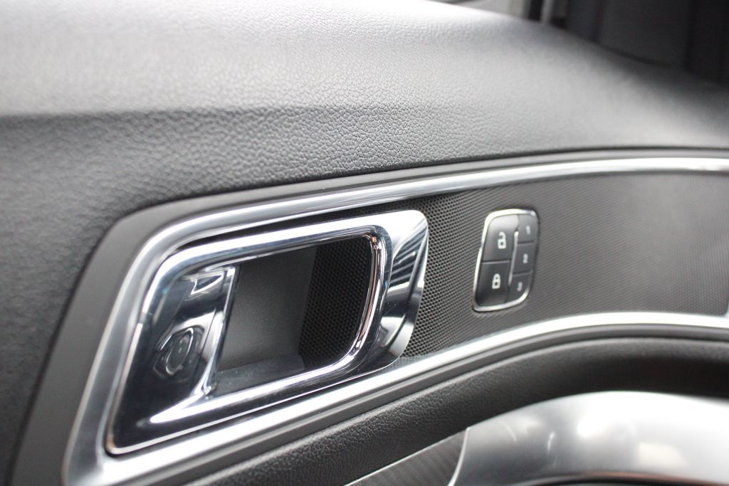 Used 2017 Black Ford Sport image 8