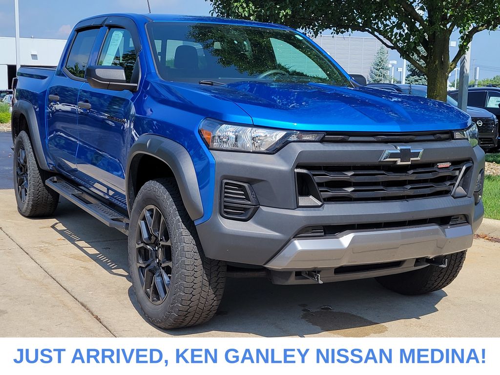 Glacier Blue Metallic 2023 Chevrolet Colorado Pickup Truck Four-Wheel Drive 8-Speed Automatic