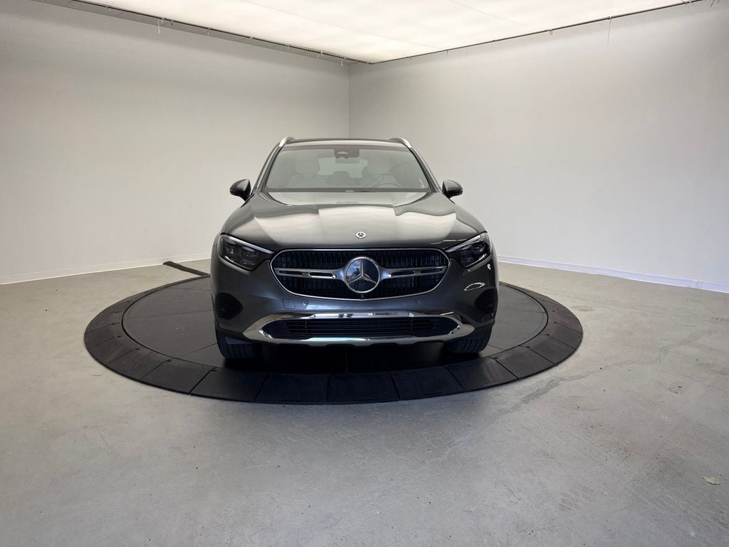 Thumbnail: 2023 Mercedes-Benz GLC - 8