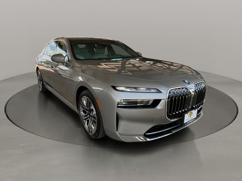 Space Silver Metallic 2023 BMW i7 Sedan All-Wheel Drive Automatic