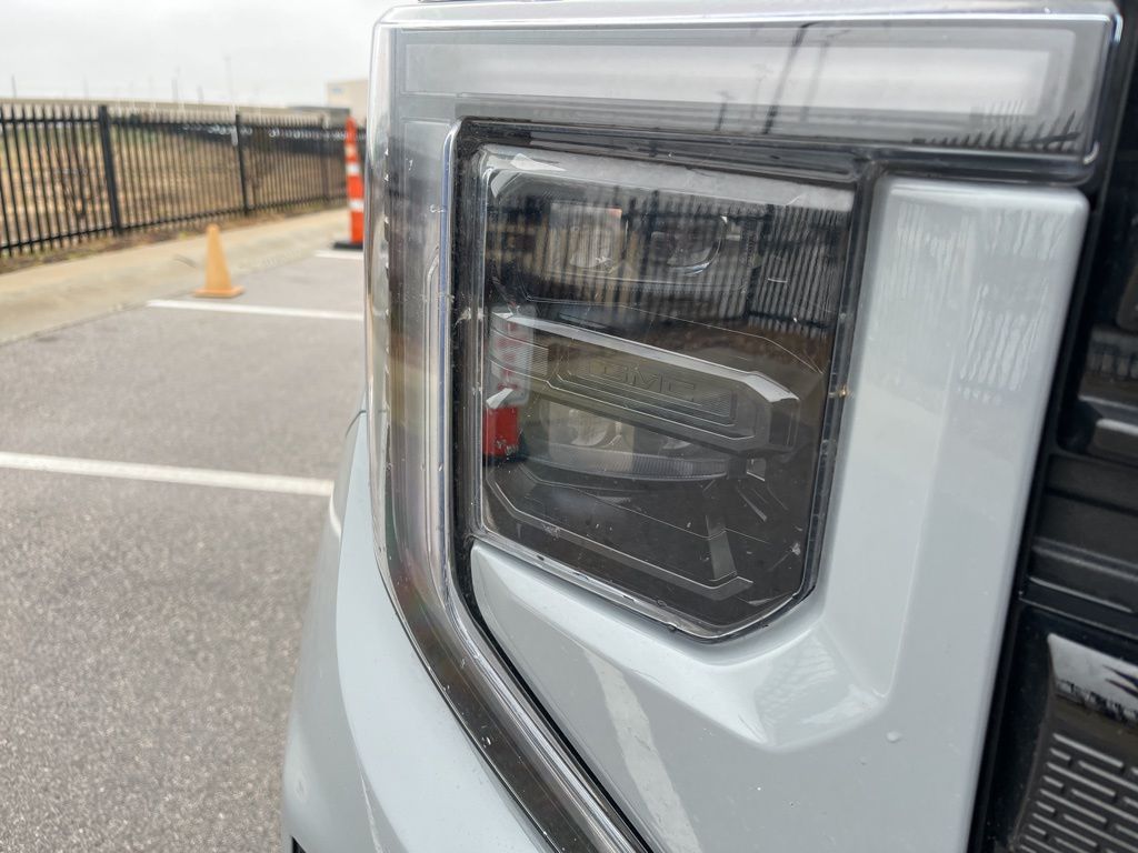 Thumbnail: 2024 GMC Sierra 1500 - 13