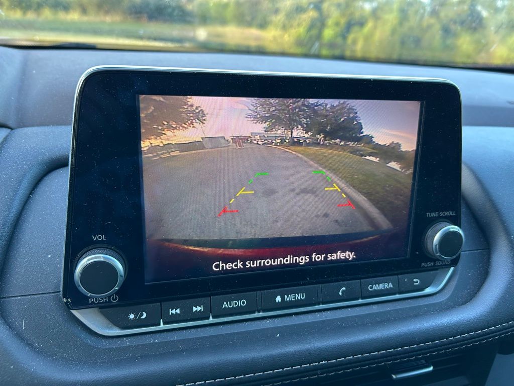 Thumbnail: 2023 Nissan Rogue - 24