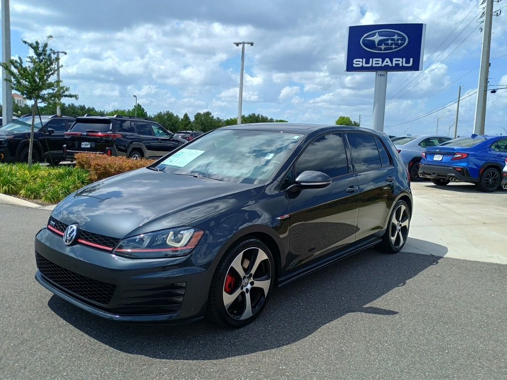 2016 Volkswagen Golf GTI 2.0T SE 4-Door FWD