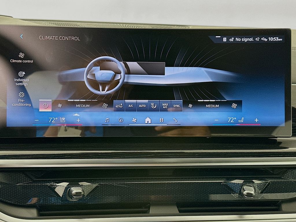 Thumbnail: 2026 BMW X5 - 14