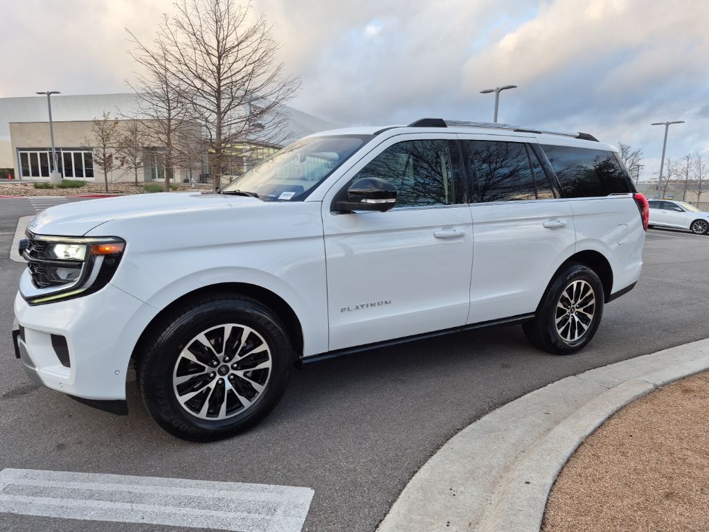 Used Car 2025 Ford Expedition  Platinum For Sale Under $80,000 In Austin, Texas