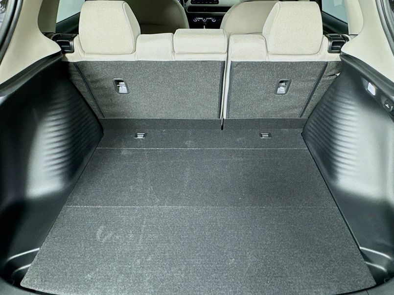 2025 Honda HR-V LX photo