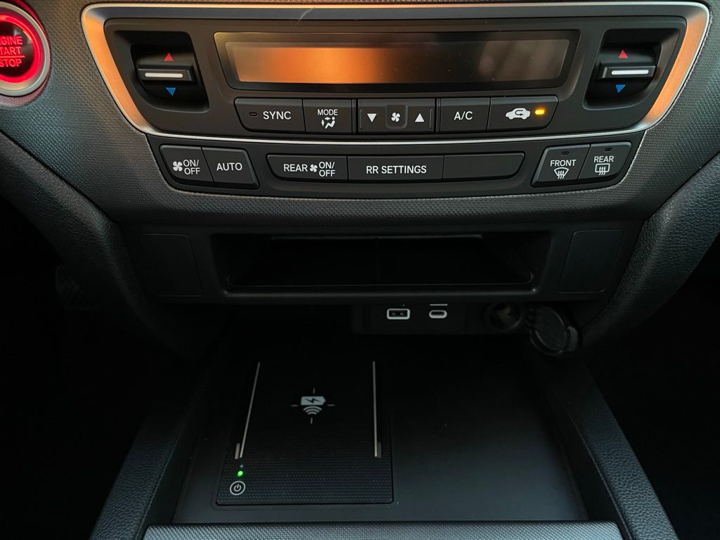 2025 Honda Ridgeline Sport 19
