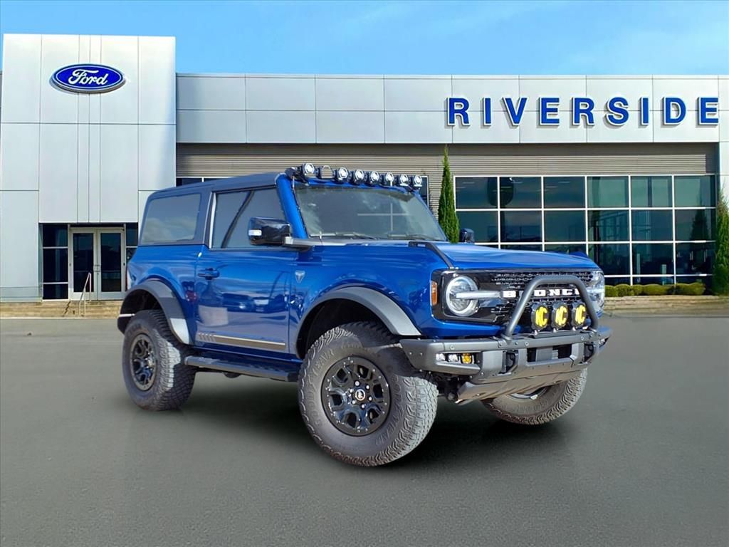 2021 Ford Bronco First Edition Advanced 2-Door 4WD