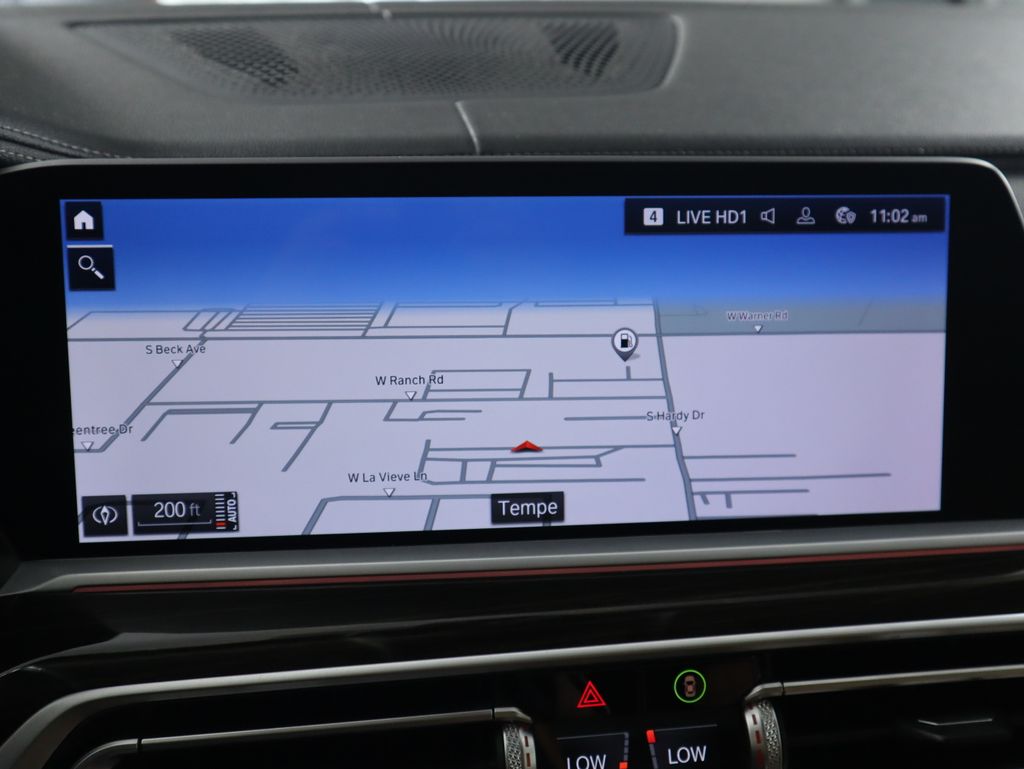 Thumbnail: 2021 BMW X7 - 15