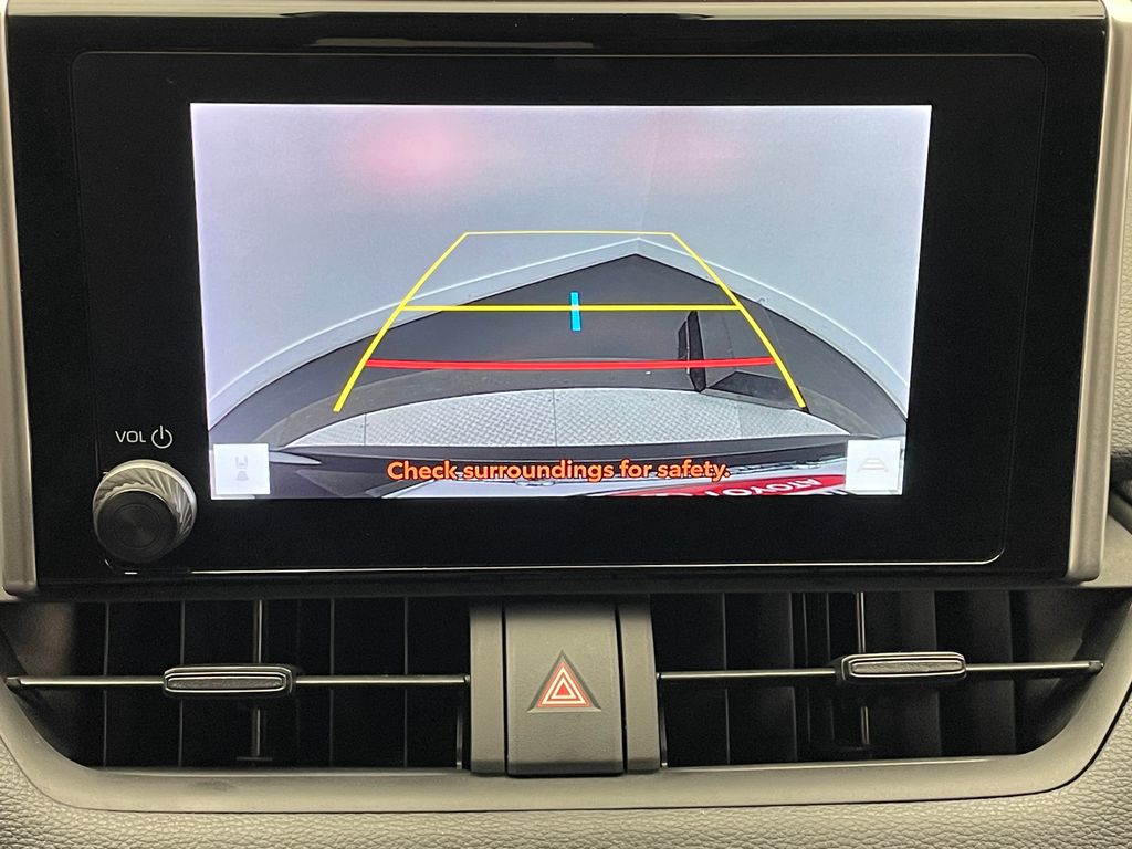 2023 Toyota RAV4 XLE 26