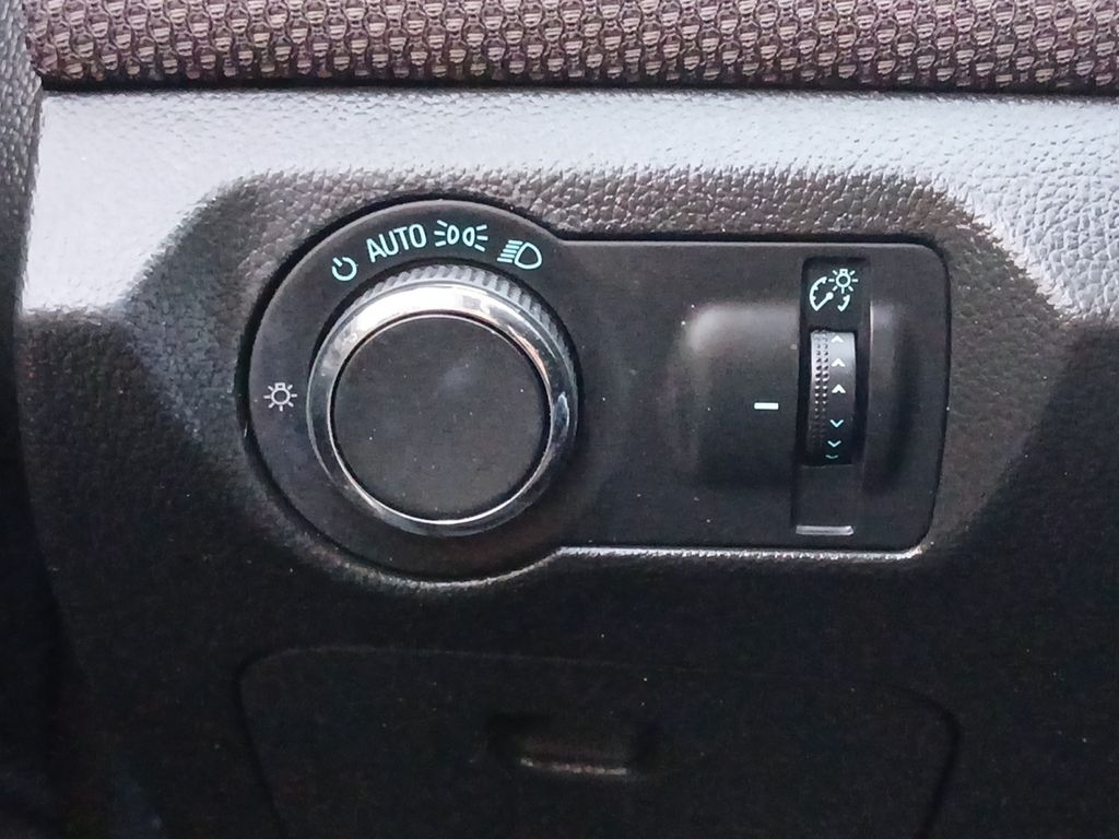 Used Car 2016 Chevrolet Cruze Limited  1lt For Sale Under $10,000 In Austin, Texas