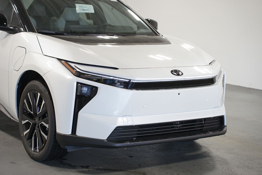 Thumbnail: 2026 Toyota bZ - 4