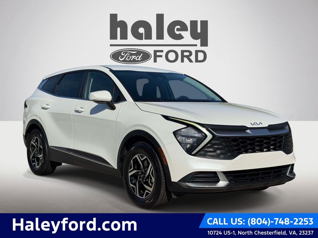 Snow White Pearl 2023 Kia Sportage SUV / Crossover Front-Wheel Drive 8-Speed Automatic