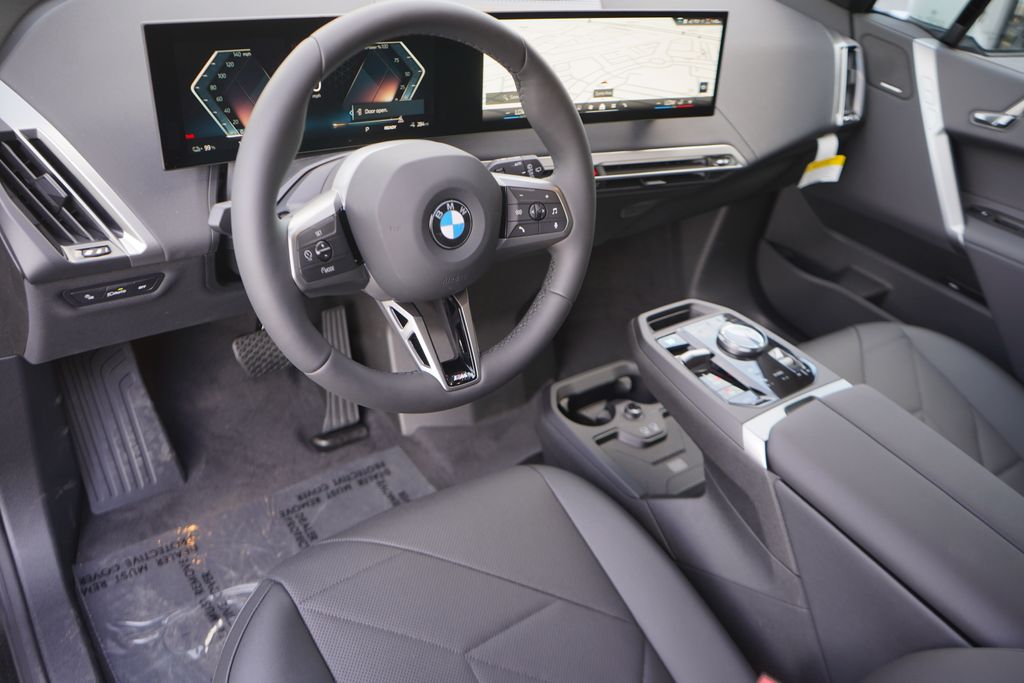 2025 BMW iX xDrive50 12