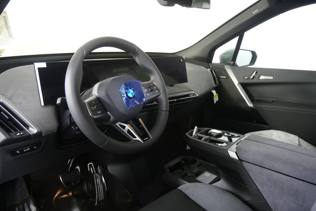 Thumbnail: 2026 BMW iX - 14