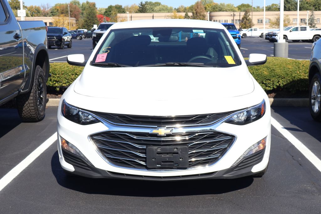 Thumbnail: 2024 Chevrolet Malibu - 2