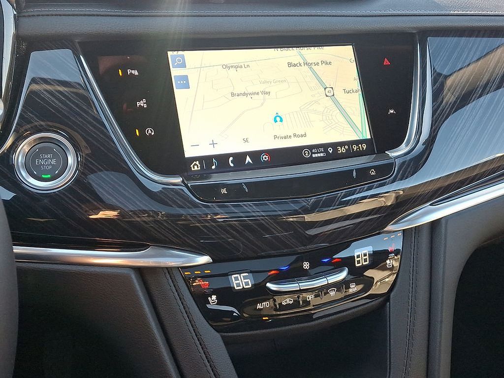 Thumbnail: 2025 Cadillac XT6 - 8