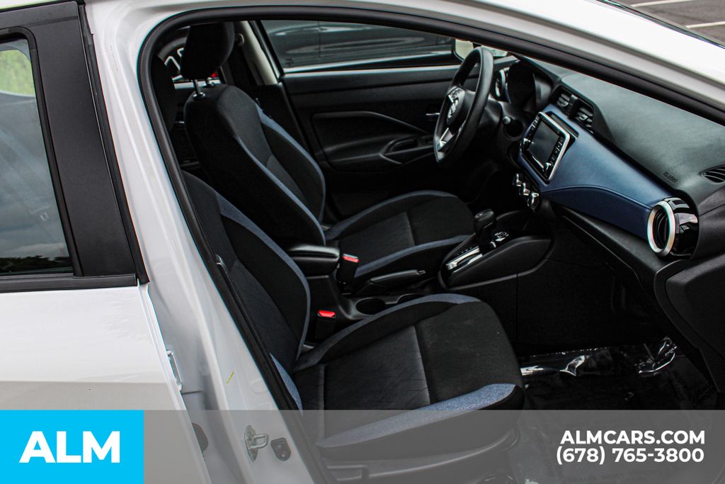 Used 2024 White Nissan 1.6 SV image 20