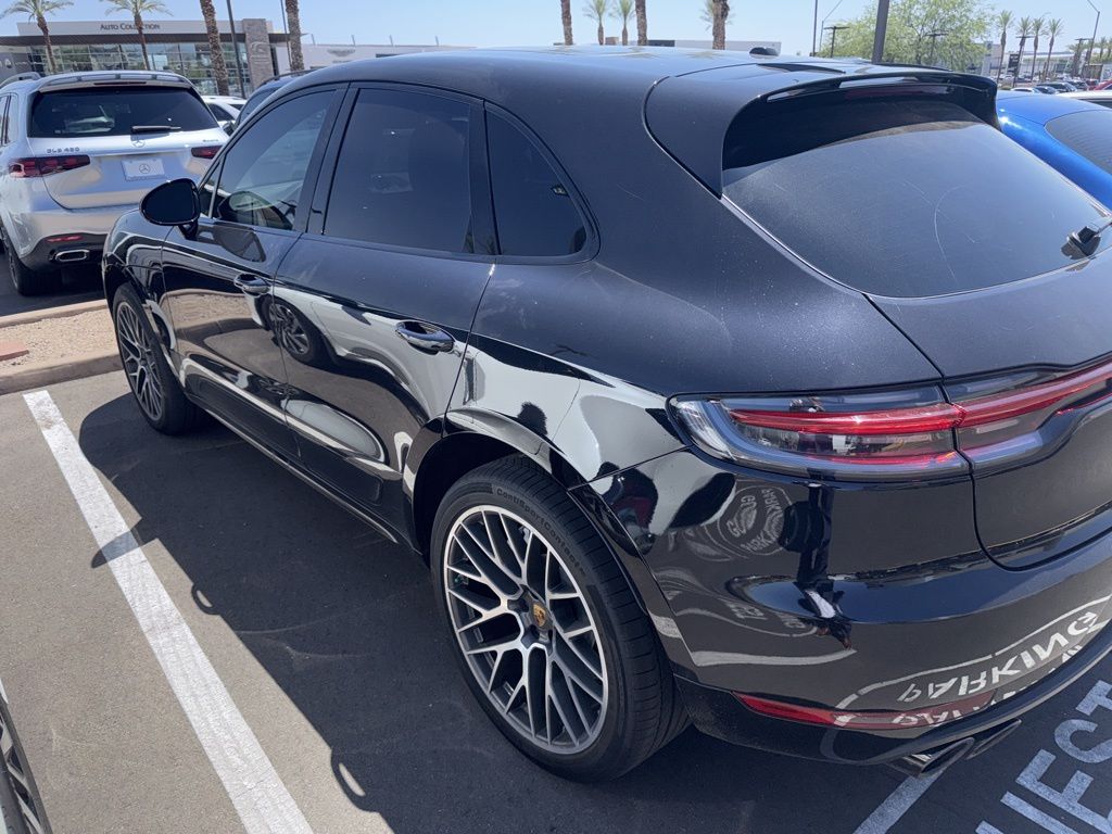 2021 Porsche Macan Turbo 3