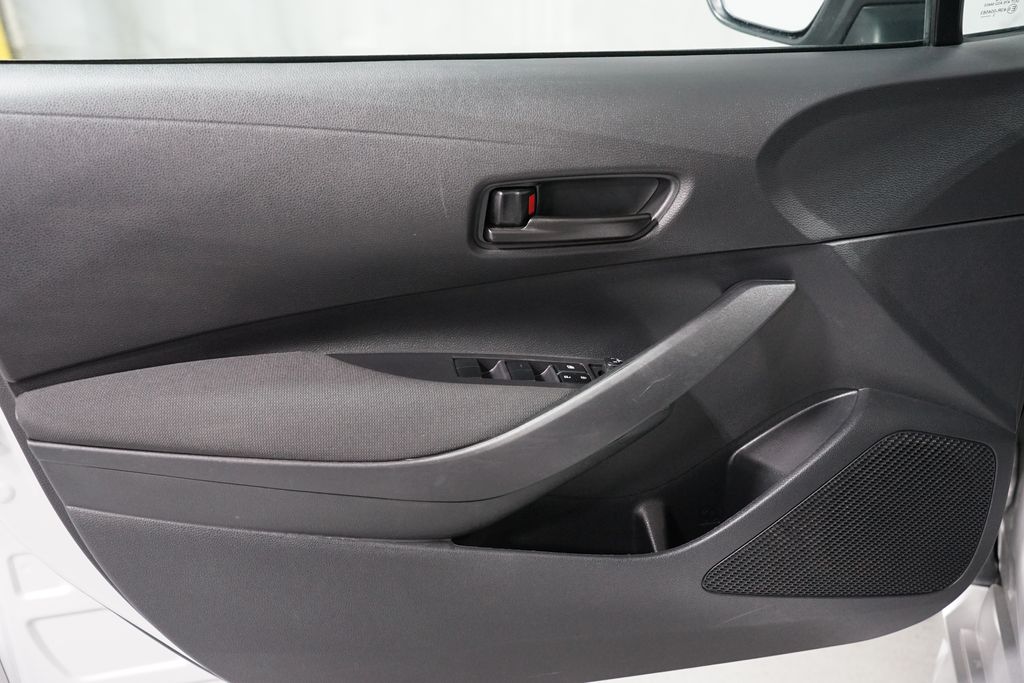 Thumbnail: 2024 Toyota Corolla - 27