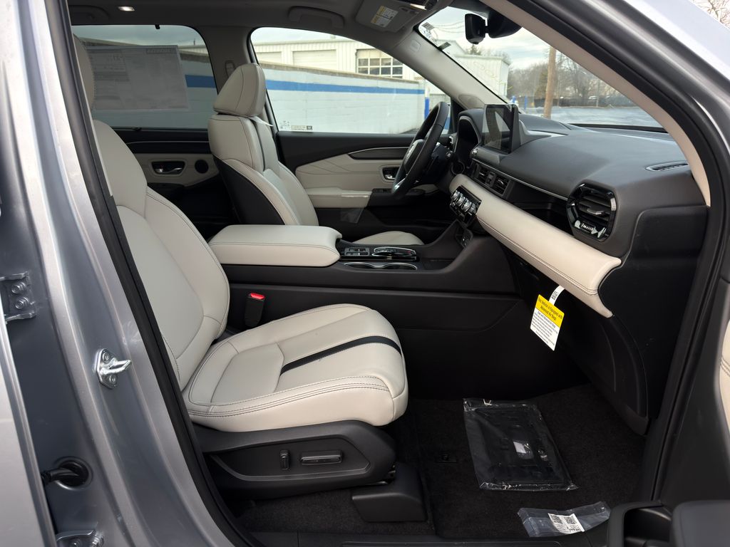 Thumbnail: 2026 Honda Pilot - 27