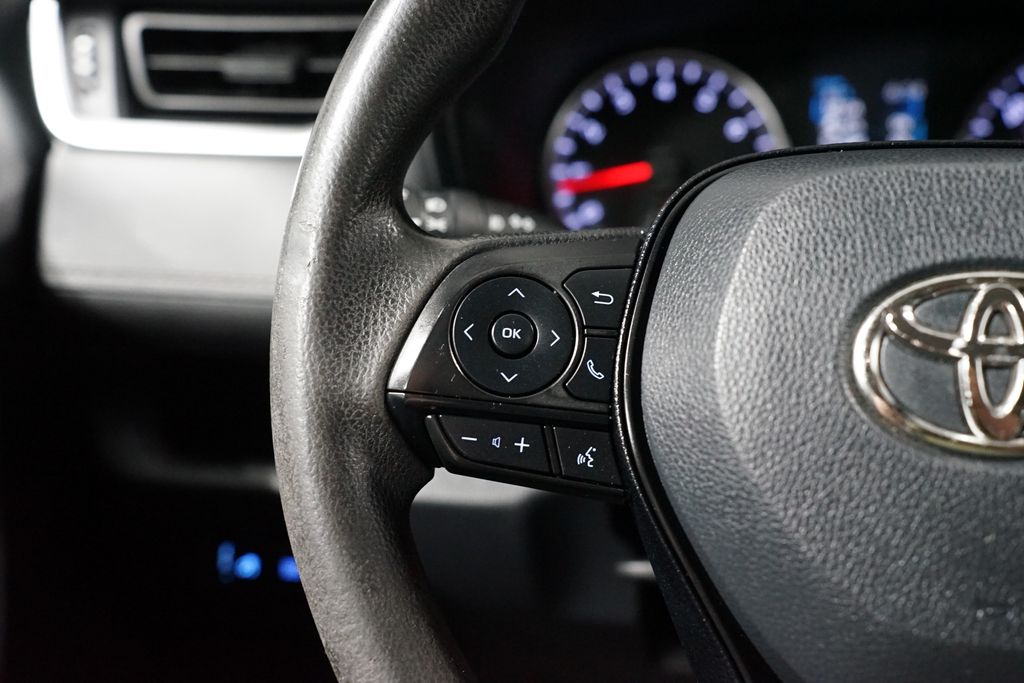Thumbnail: 2020 Toyota RAV4 - 14