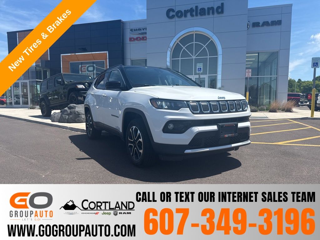 Bright White Clearcoat 2022 Jeep Compass Limited 4WD SUV / Crossover Four-Wheel Drive 9-Speed Automatic