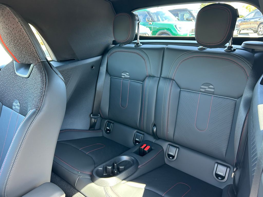 Thumbnail: 2025 MINI Cooper Convertible - 28