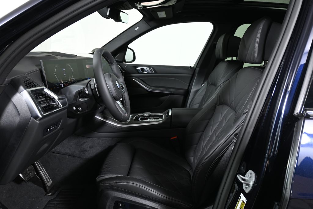 Thumbnail: 2026 BMW X5 - 3