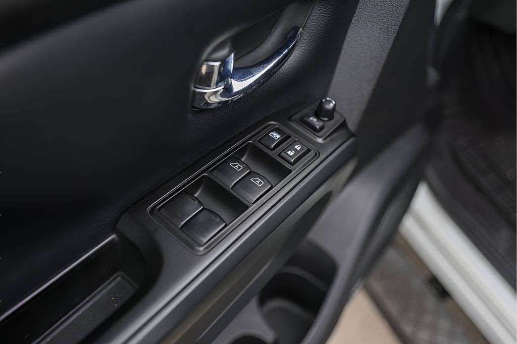 Used Car 2019 Nissan Titan  Sl For Sale Under $35,000 In Austin, Texas
