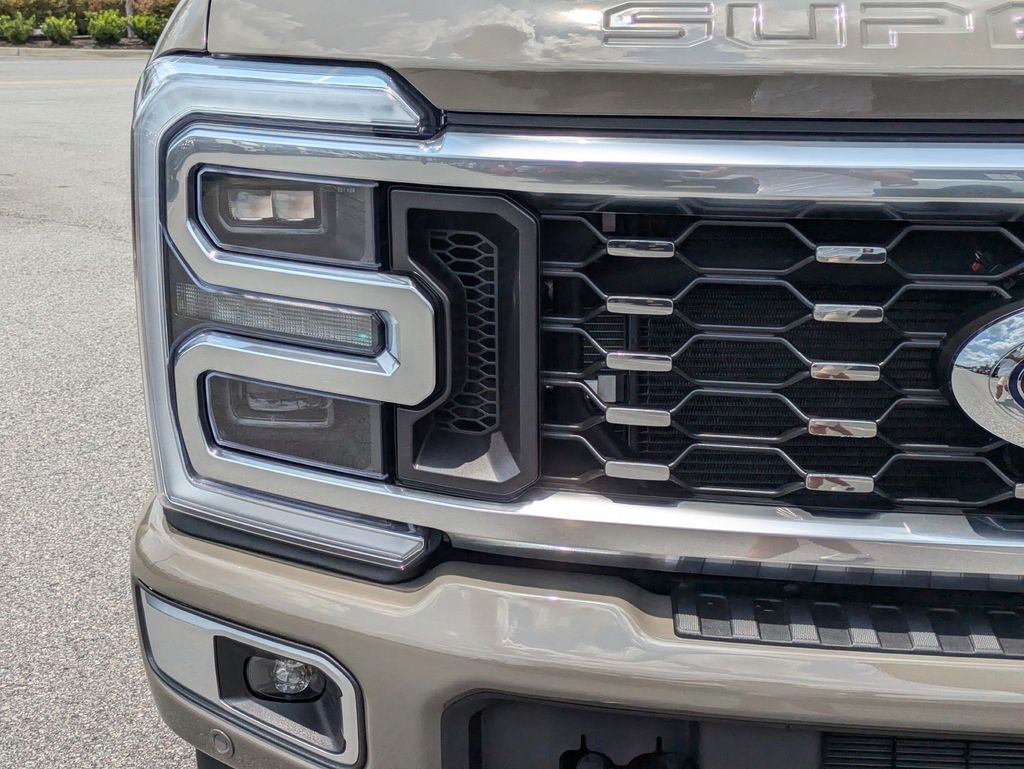 2026 Ford F-350 Super Duty Platinum