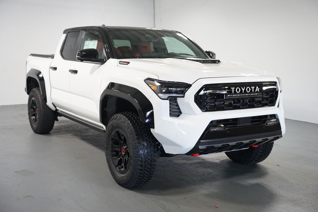 Thumbnail: 2025 Toyota Tacoma - 3