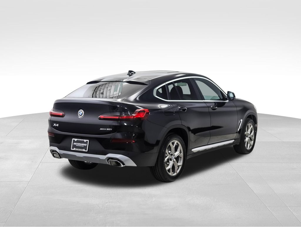 2024 BMW X4 xDrive30i 5