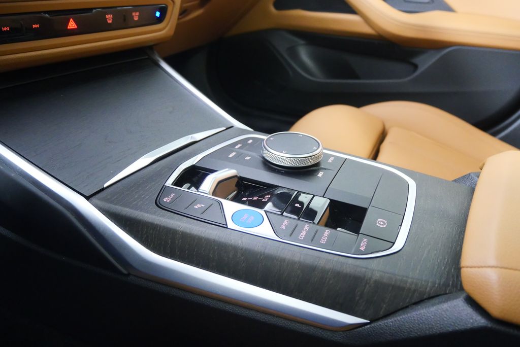 Thumbnail: 2023 BMW i4 - 28