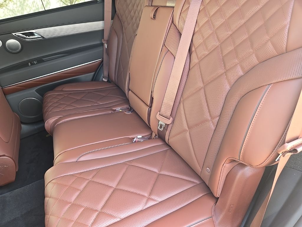 Thumbnail: 2025 Genesis GV80 - 27