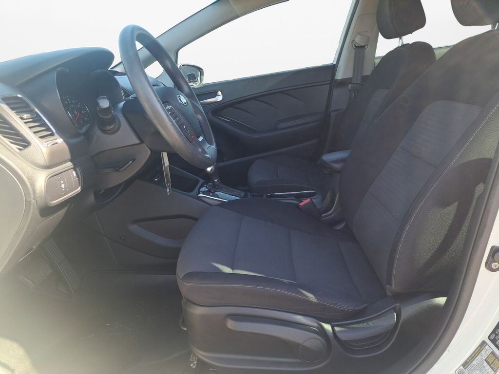 Used Car 2017 Kia Forte  Lx For Sale Under $12,000 In Austin, Texas