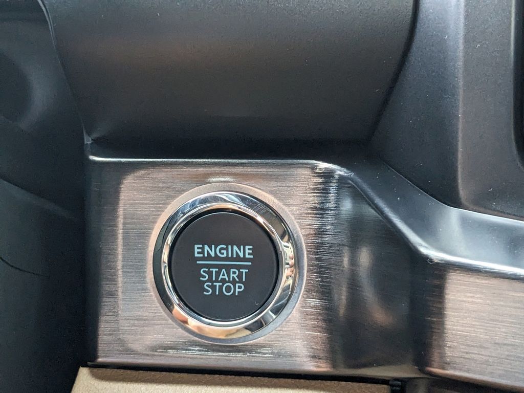 2025 Ford F-250 Super Duty Lariat