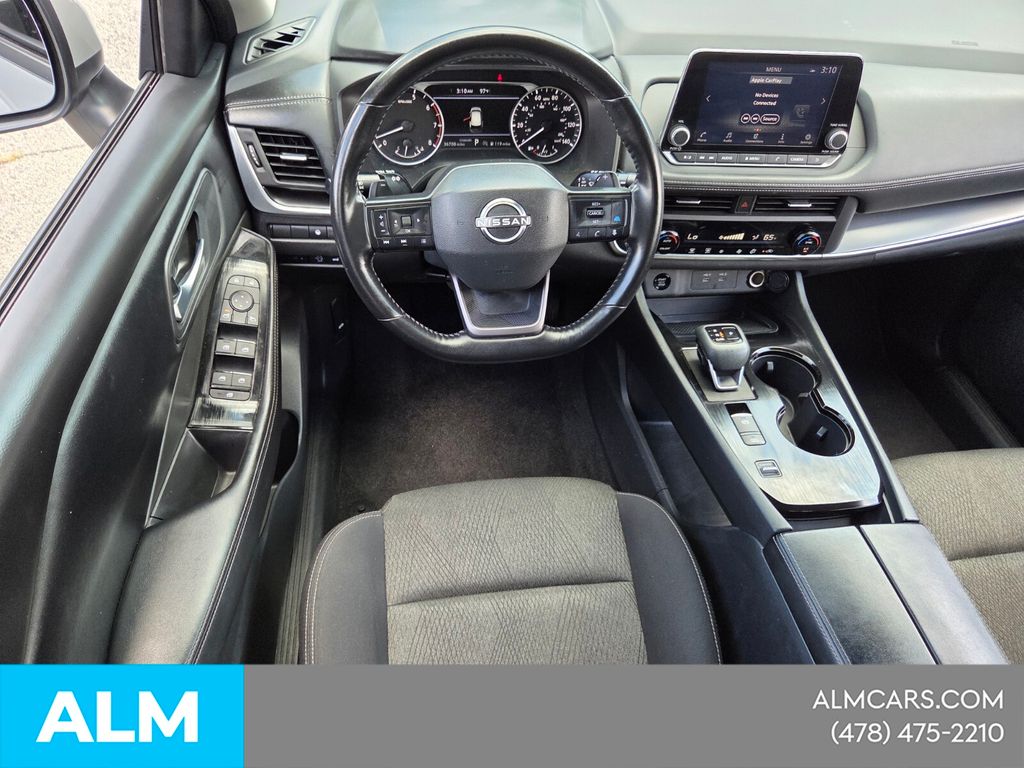 Used 2025 Silver Nissan SV image 10