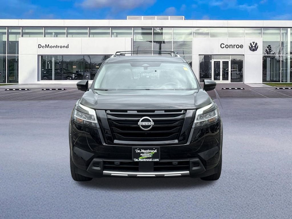 2024 Nissan Pathfinder Platinum - 1
